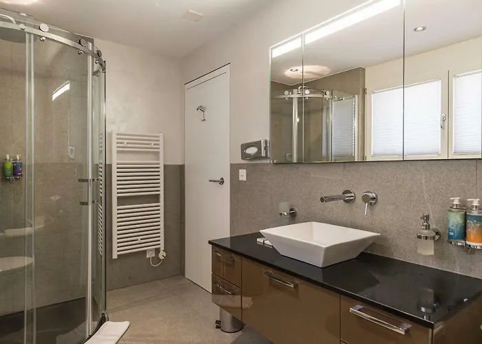 마티올 아파르트망 *