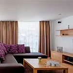 Matthiol Apartment *