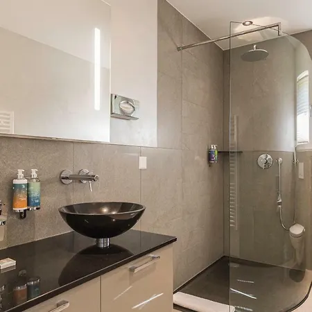 דירה Matthiol צרמט