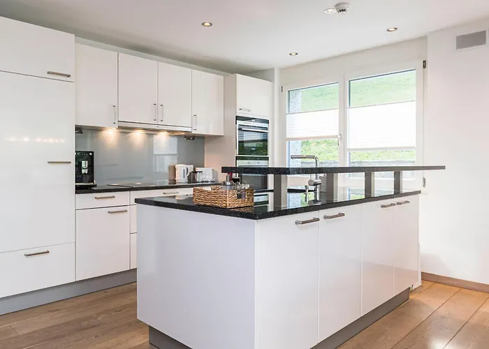 شقة ماتهيول